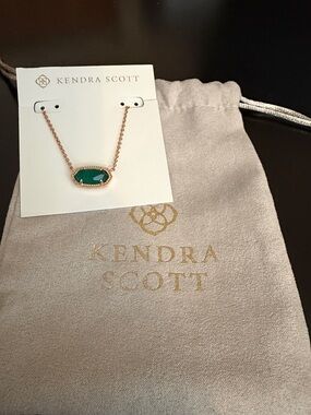 Kendra Scott Emerald Green & Gold Necklace, NEW and with pouch!